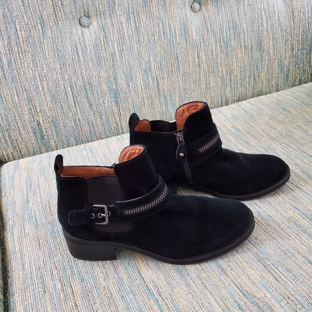 BOOTS - BLACK SUEDE - GENTLE SOULS